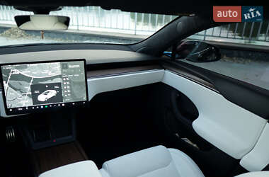 Лифтбек Tesla Model S 2022 в 