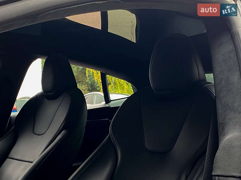 Лифтбек Tesla Model S 2021 в Киеве фото 14 Лифтбек Tesla Model S 2021 в Киеве