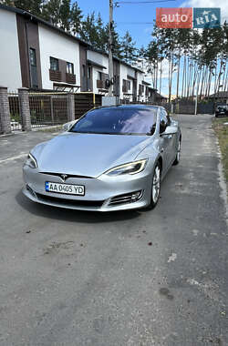 Лифтбек Tesla Model S 2018 в 
