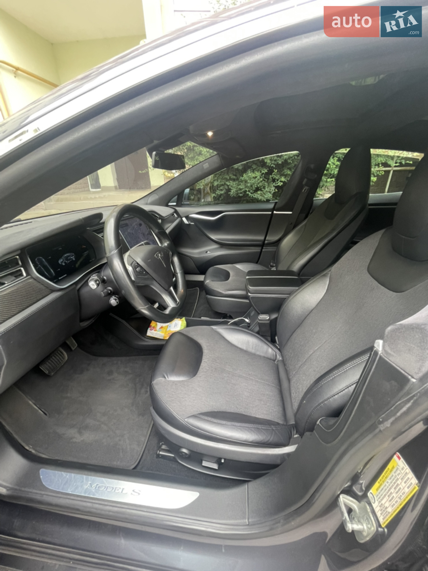 2016 Tesla Model S - мініатюра 8