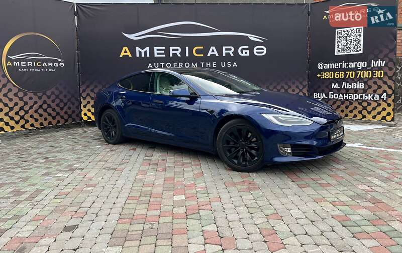 Ліфтбек Tesla Model S 2018 в 
