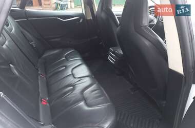 Лифтбек Tesla Model S 2014 в 