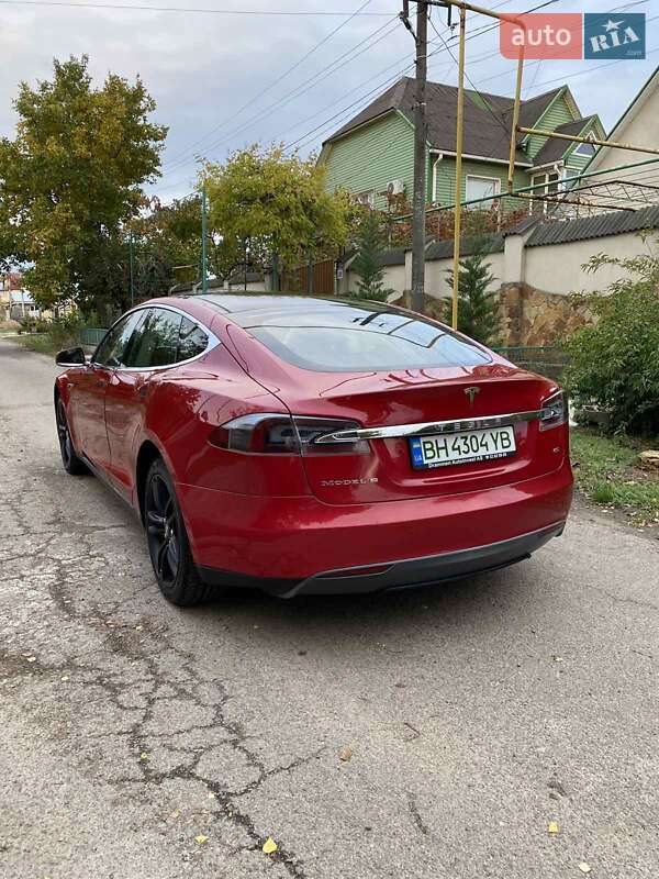 Лифтбек Tesla Model S 2013 в Одессе
