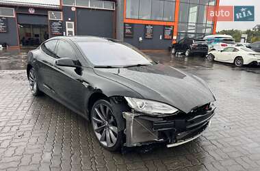 Ліфтбек Tesla Model S 2013 в Львові