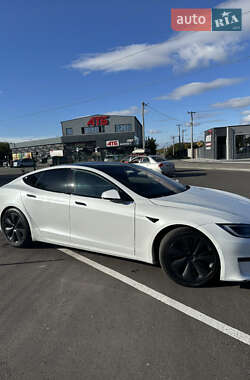 Ліфтбек Tesla Model S 2022 в 