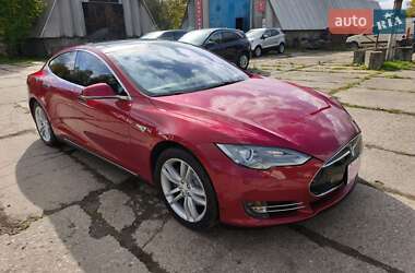 Лифтбек Tesla Model S 2014 в Стрые
