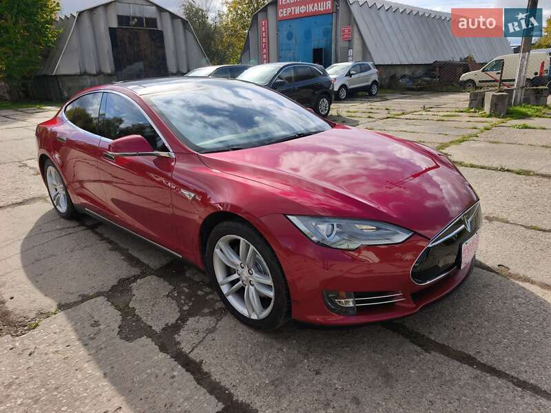 Tesla Model S 2014 Tesla Model S 2014