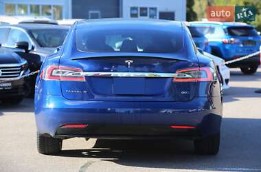 Лифтбек Tesla Model S 2017 в 