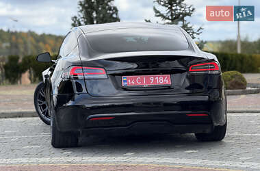 Лифтбек Tesla Model S 2024 в 