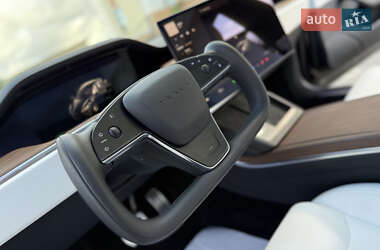 Лифтбек Tesla Model S 2024 в 