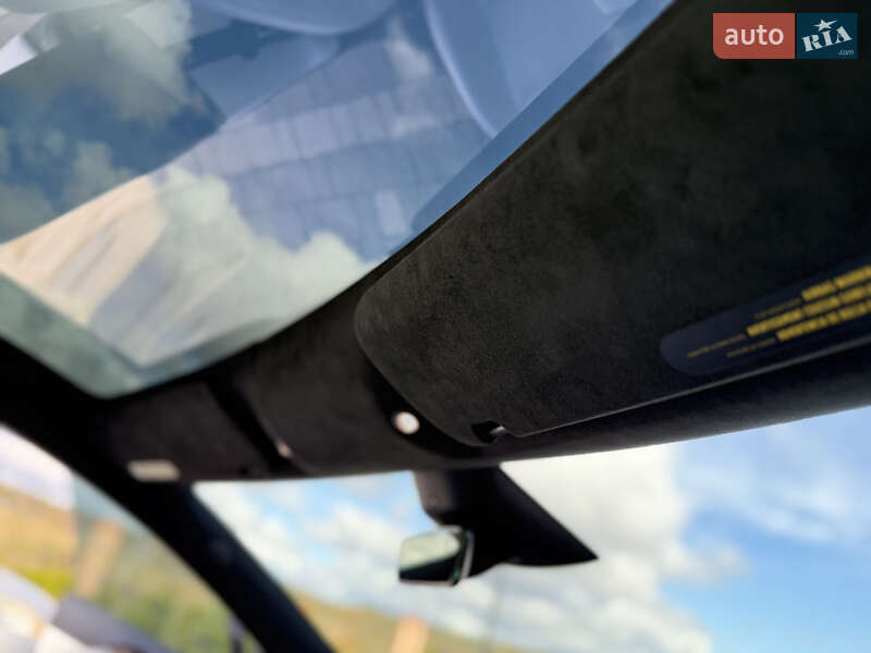 Ліфтбек Tesla Model S 2024 в Дрогобичі