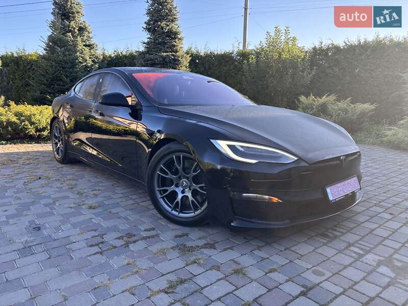 Лифтбек Tesla Model S 2021 в Ровно