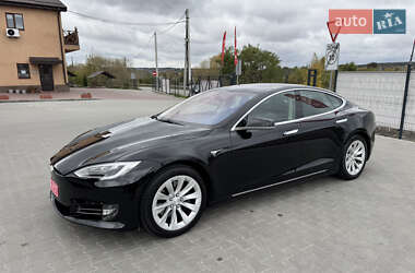 Лифтбек Tesla Model S 2017 в 