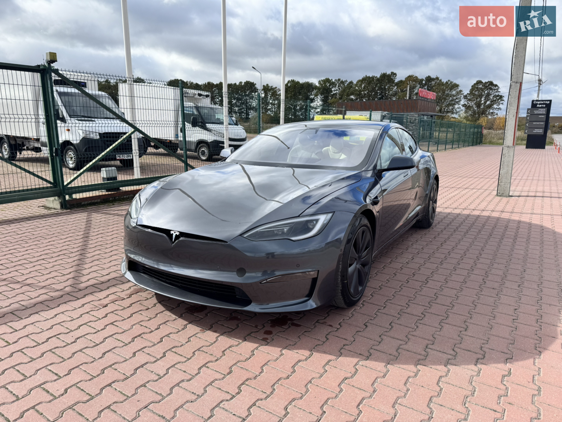2022 Tesla Model S - мініатюра 4