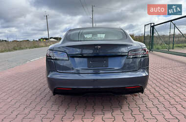 Лифтбек Tesla Model S 2022 в 