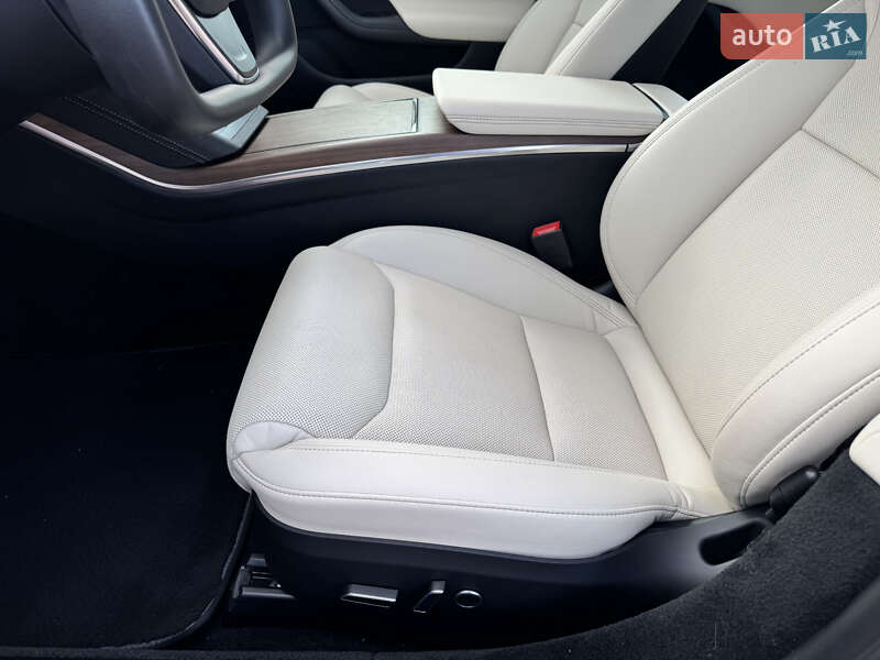 Лифтбек Tesla Model S 2022 в Ровно фото 27 Лифтбек Tesla Model S 2022 в Ровно