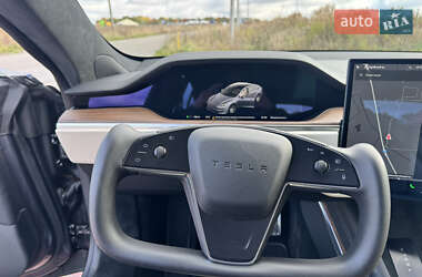 Лифтбек Tesla Model S 2022 в 