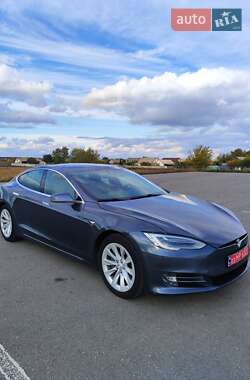 Лифтбек Tesla Model S 2018 в Кобеляках фото 21 Лифтбек Tesla Model S 2018 в Кобеляках