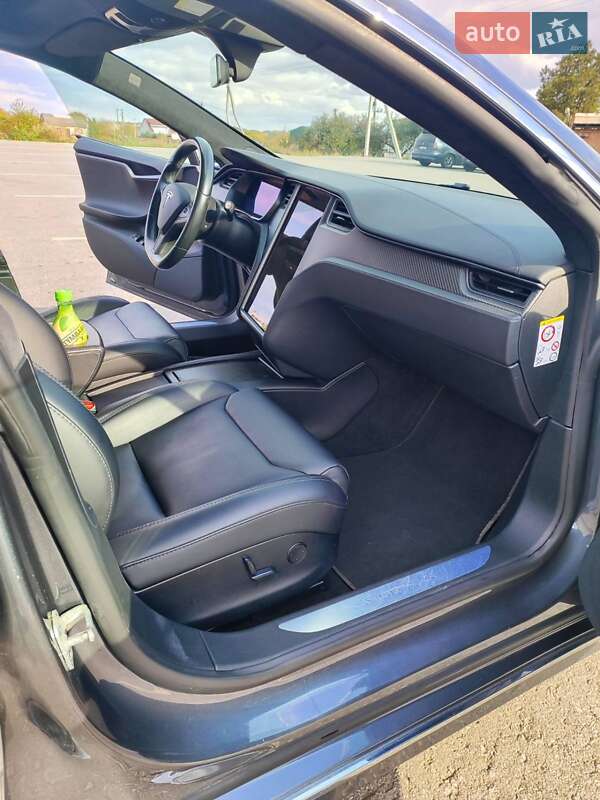 Лифтбек Tesla Model S 2018 в Кобеляках