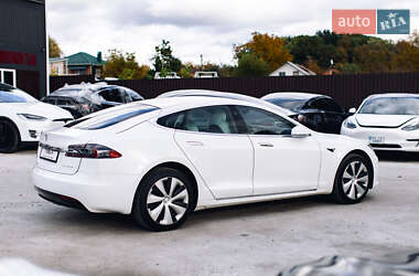 Лифтбек Tesla Model S 2020 в 