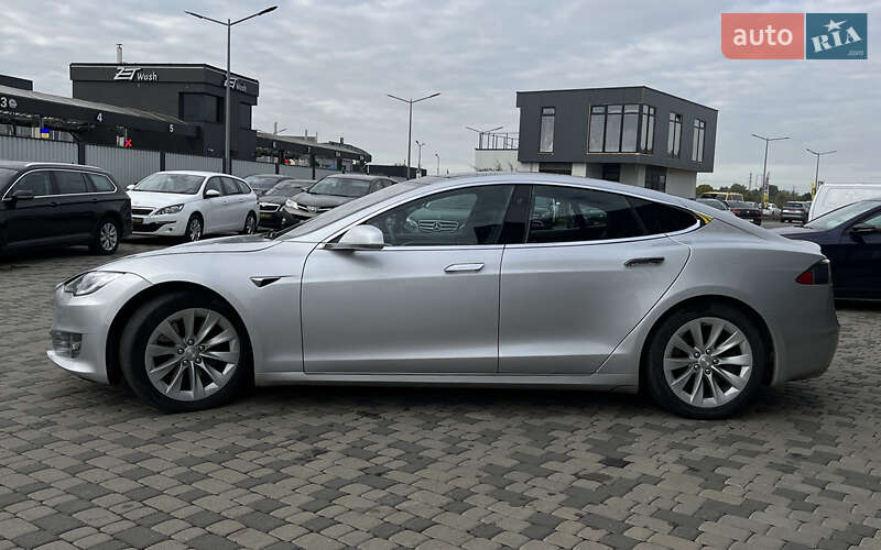Ліфтбек Tesla Model S 2018 в Мукачевому