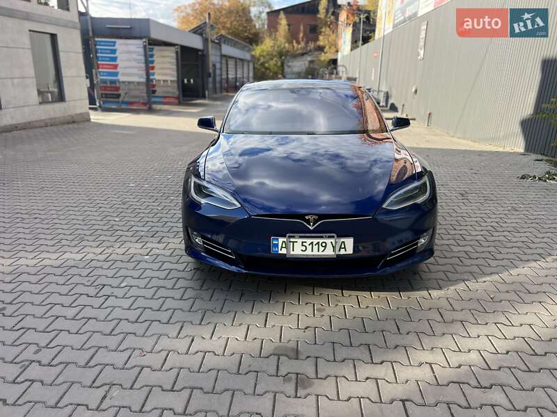 Лифтбек Tesla Model S 2016 в Коломые фото 3 Лифтбек Tesla Model S 2016 в Коломые