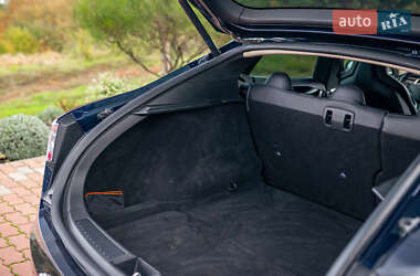 Лифтбек Tesla Model S 2013 в 