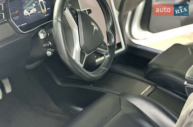 Лифтбек Tesla Model S 2018 в 