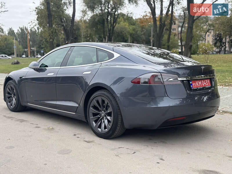 Лифтбек Tesla Model S 2020 в Запорожье фото 5 Лифтбек Tesla Model S 2020 в Запорожье