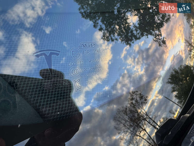 Лифтбек Tesla Model S 2020 в Запорожье фото 30 Лифтбек Tesla Model S 2020 в Запорожье