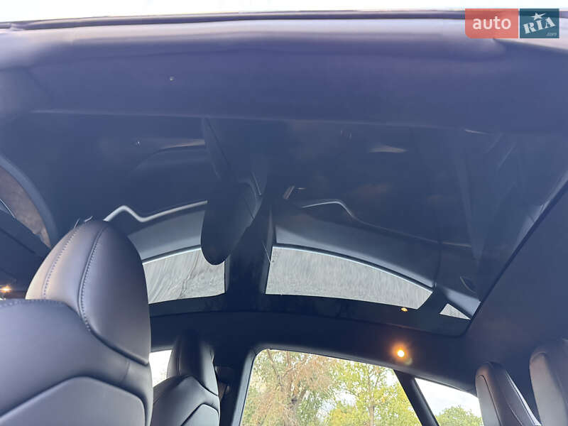 Лифтбек Tesla Model S 2020 в Запорожье фото 41 Лифтбек Tesla Model S 2020 в Запорожье