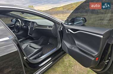Ліфтбек Tesla Model S 2016 в 