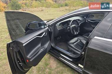 Ліфтбек Tesla Model S 2016 в 