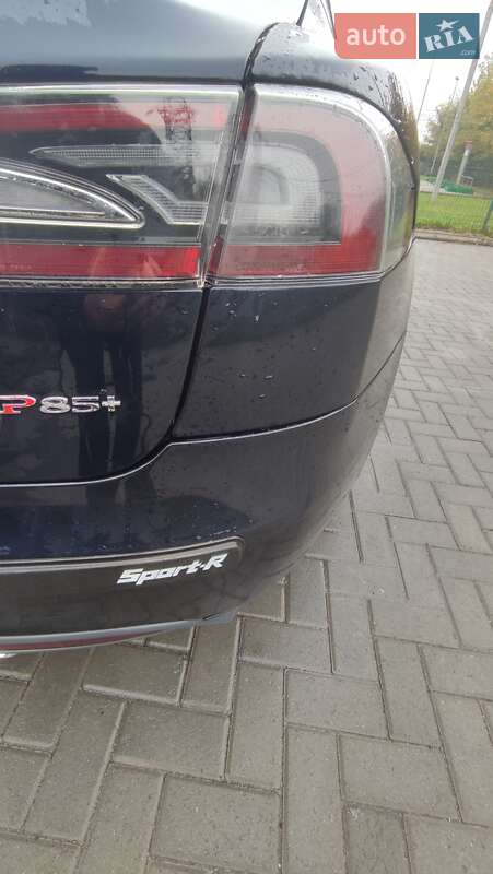 Лифтбек Tesla Model S 2013 в Житомире фото 9 Лифтбек Tesla Model S 2013 в Житомире