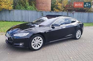 Лифтбек Tesla Model S 2014 в Житомире