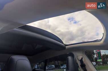 Лифтбек Tesla Model S 2014 в 