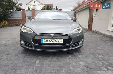 Ліфтбек Tesla Model S 2013 в Василькові