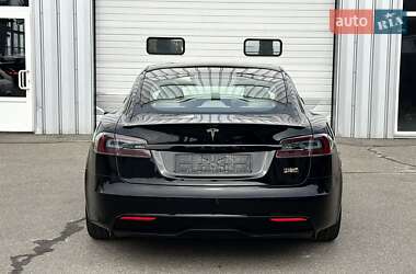 Лифтбек Tesla Model S 2021 в 