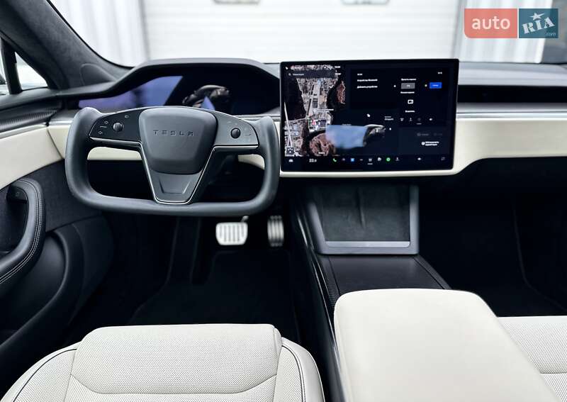 Лифтбек Tesla Model S 2021 в Киеве