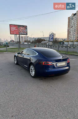 Лифтбек Tesla Model S 2019 в 