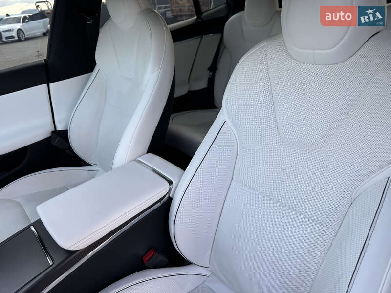 Лифтбек Tesla Model S 2022 в Калуше фото 11 Лифтбек Tesla Model S 2022 в Калуше