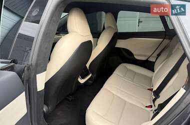 Ліфтбек Tesla Model S 2022 в  фото 4 Ліфтбек Tesla Model S 2022 в