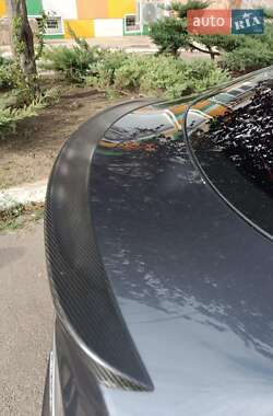 Лифтбек Tesla Model S 2014 в 