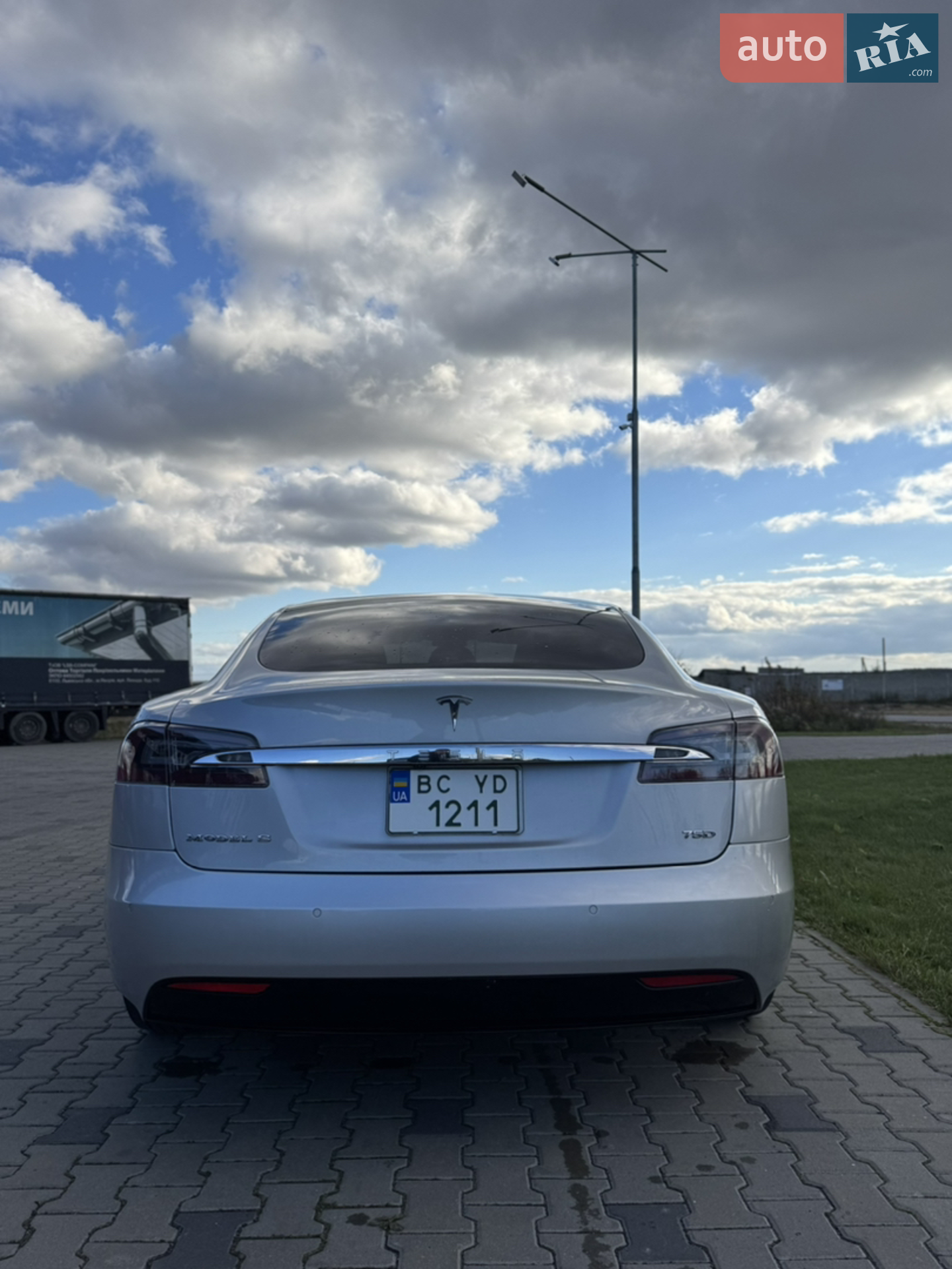 2018 Tesla Model S - мініатюра 5