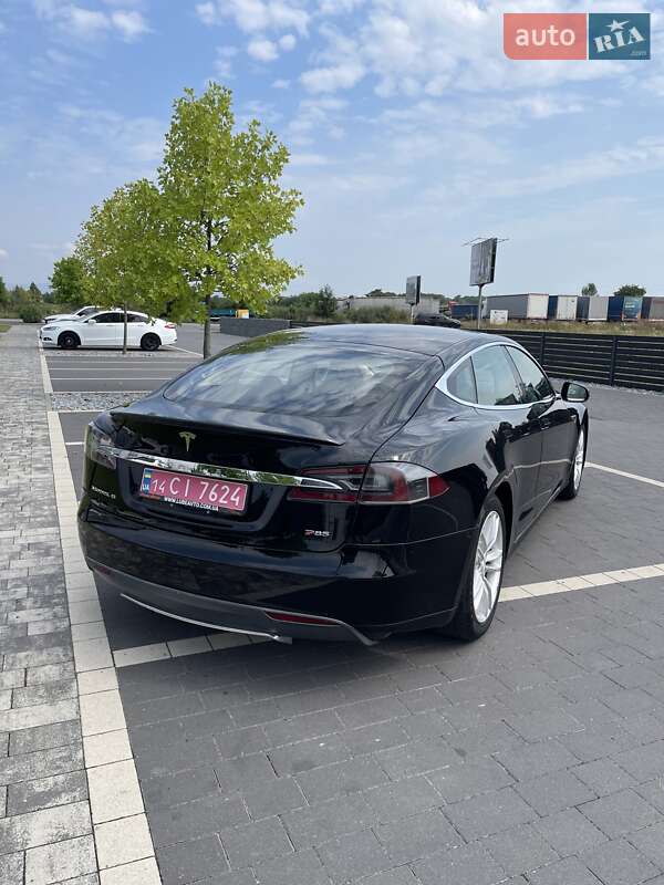 Ліфтбек Tesla Model S 2013 в Мукачевому фото 16 Ліфтбек Tesla Model S 2013 в Мукачевому