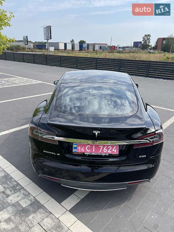 Ліфтбек Tesla Model S 2013 в Мукачевому фото 19 Ліфтбек Tesla Model S 2013 в Мукачевому