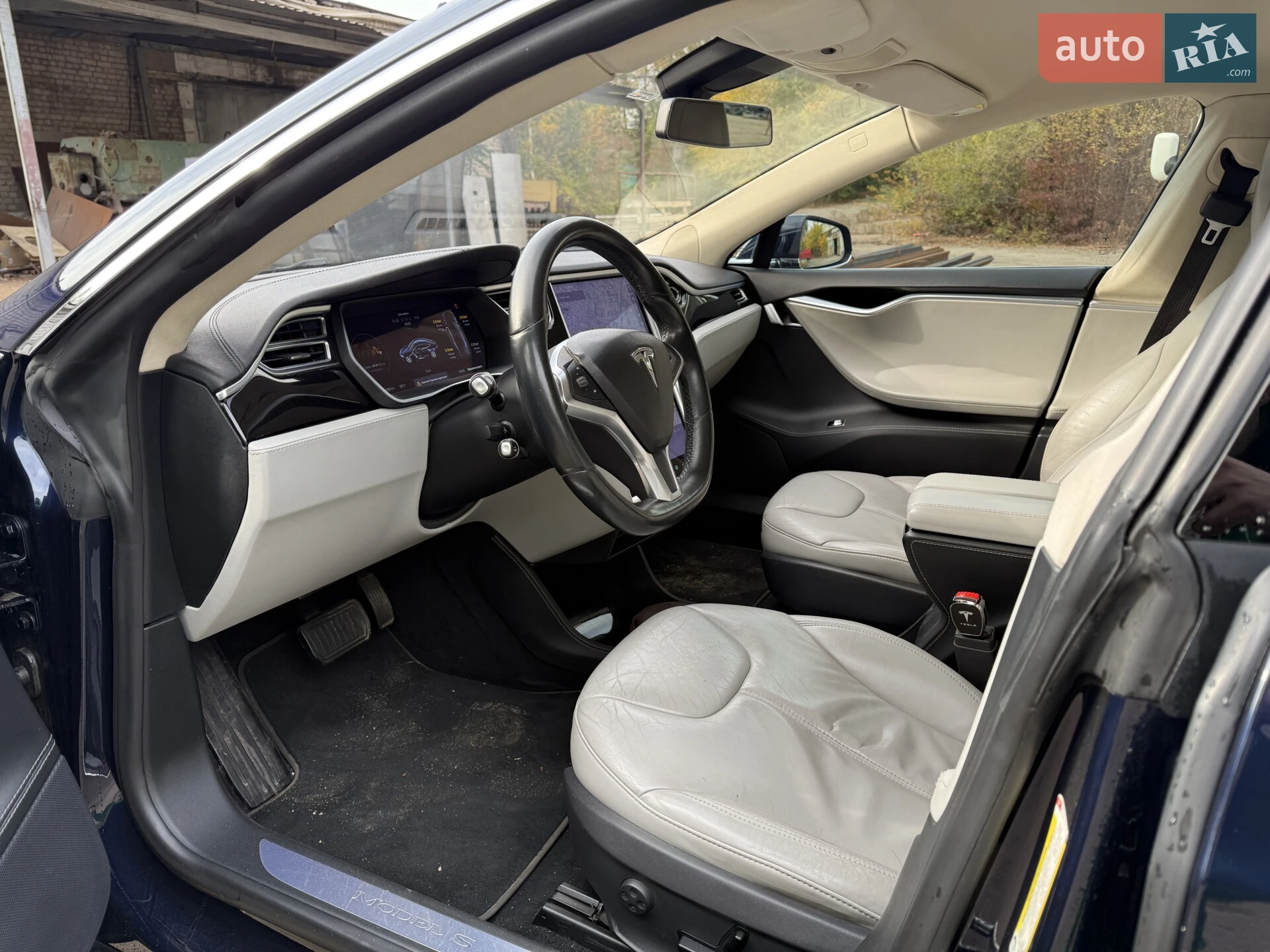 2015 Tesla Model S - мініатюра 5