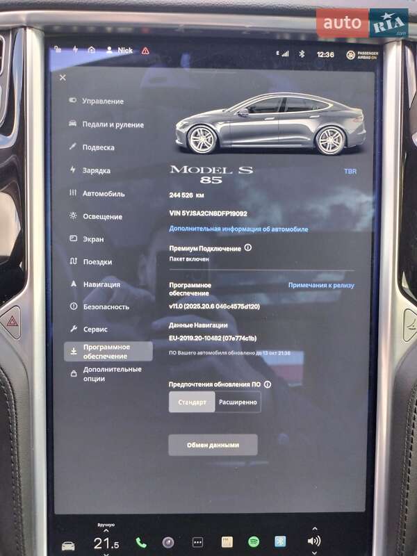 Лифтбек Tesla Model S 2013 в Львове фото 7 Лифтбек Tesla Model S 2013 в Львове