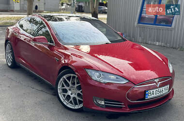 Ліфтбек Tesla Model S 2013 в Миколаєві
