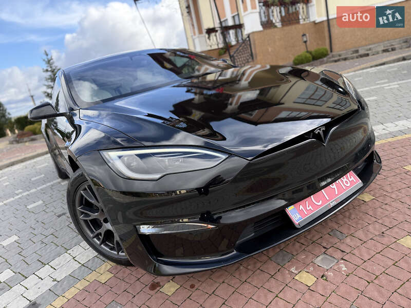 Лифтбек Tesla Model S 2024 в Дрогобыче